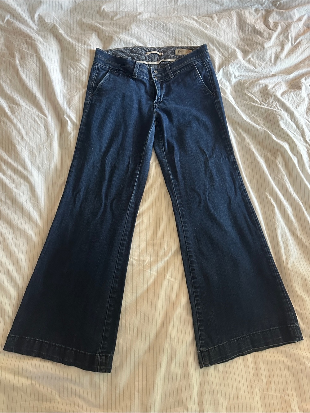 Gap Limited Edition - Women’s Dark Blue Wide-Leg Jeans